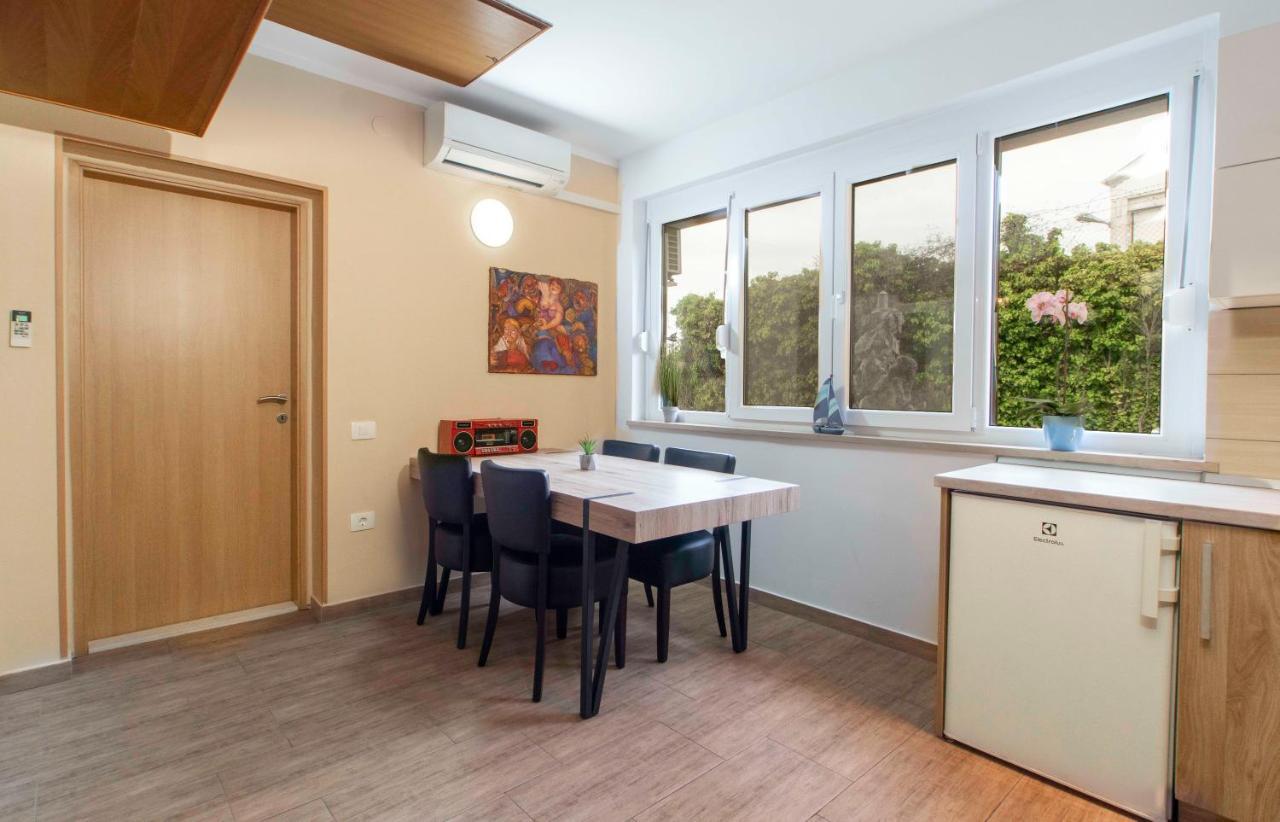 איזולה Apartmaji Pri Bosi Nogi מראה חיצוני תמונה