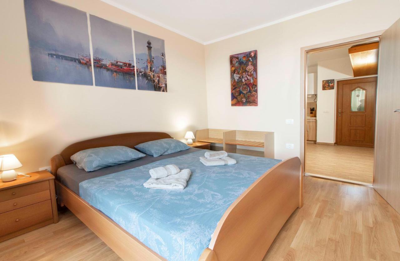 איזולה Apartmaji Pri Bosi Nogi מראה חיצוני תמונה