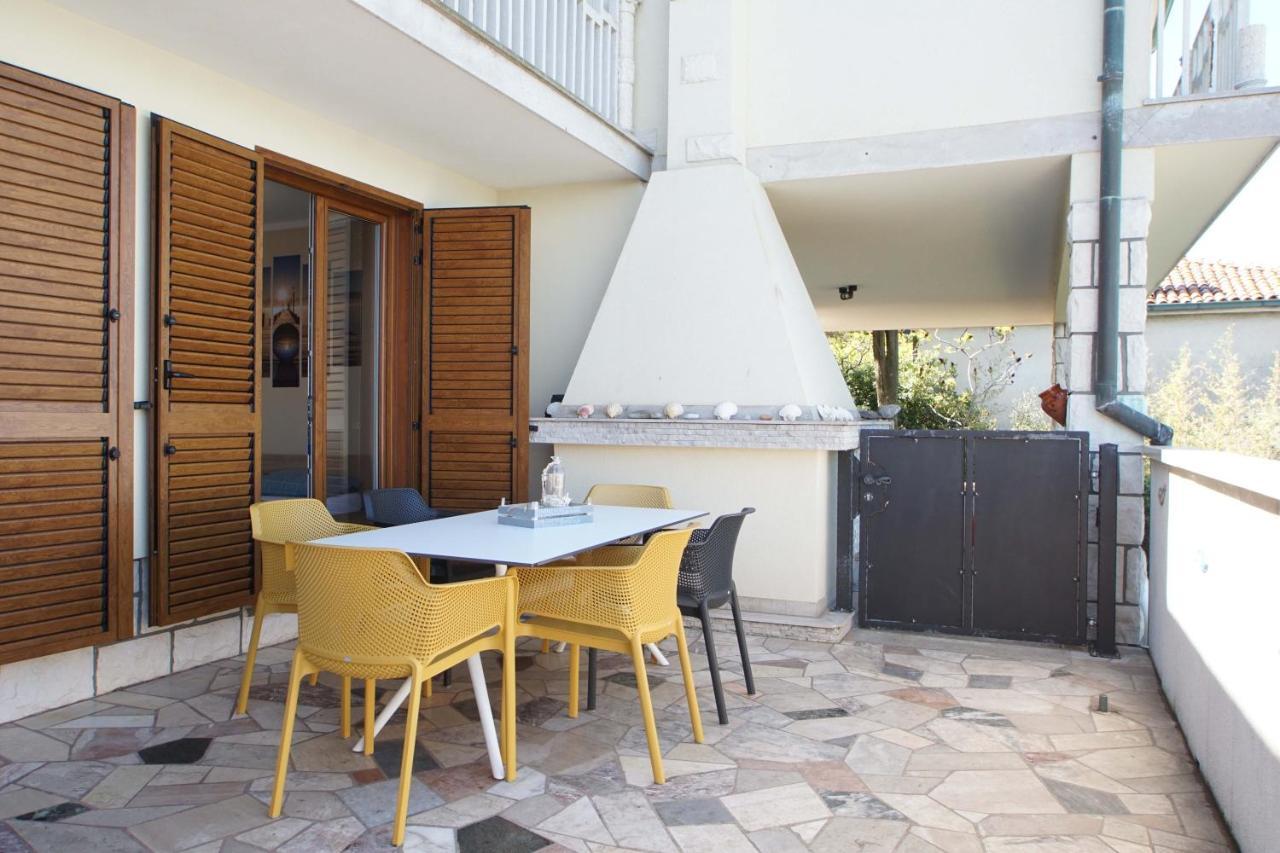 איזולה Apartmaji Pri Bosi Nogi מראה חיצוני תמונה